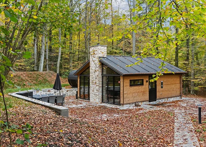 2 Bedroom Cozy In *
